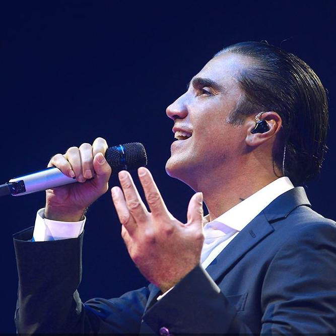 Alejandro Fernandez Alejandro Fernandez
